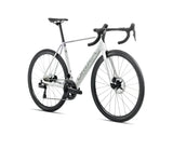 Kerékpárok Orbea Orca M35i 2026 Iris White Gloss/Lilac Matt